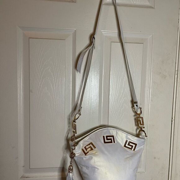 Paris Leather New York leather marble white bucket shoulder gold tone ac… - Picture 4 of 14